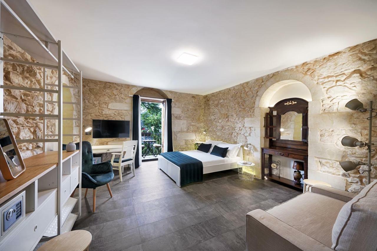 Centosedici Rooms Ragusa Exteriör bild